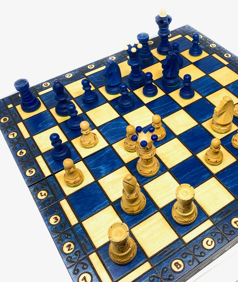 Ambassador Deluxe Chess Set - Folding board with 4 1/4" King (2 New Colors)