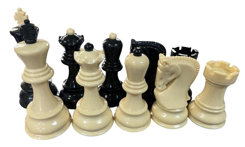 Black & White Zagreb Plastic Chess Set