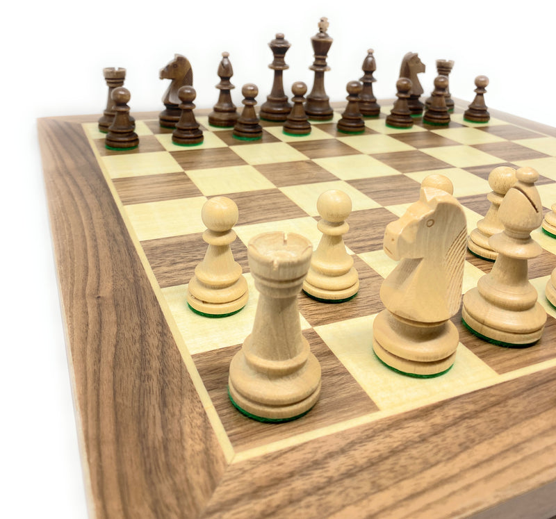 Deluxe Walnut and Maple inlaid Chess Board, Wooden set